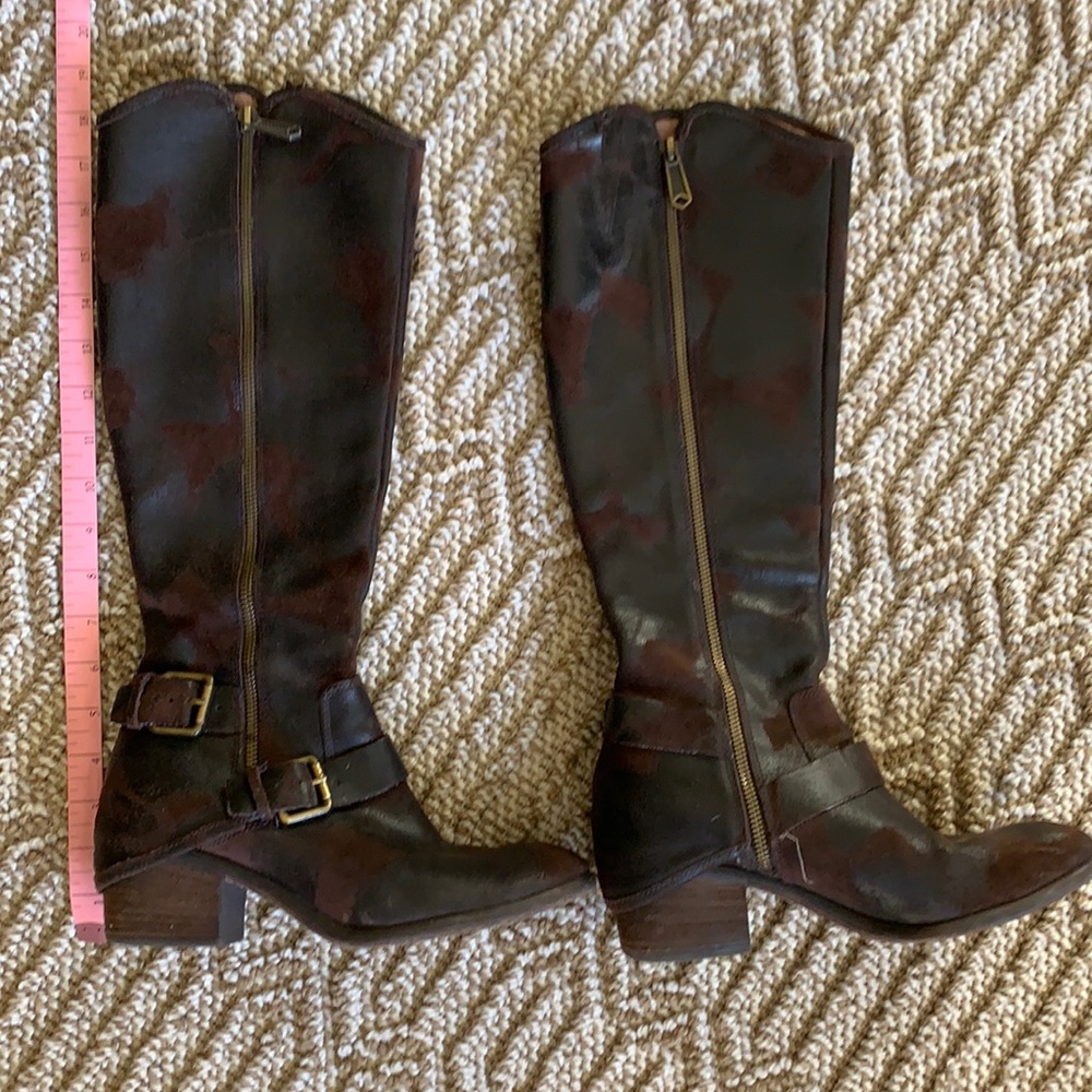 Donald Pilner Brown Boots